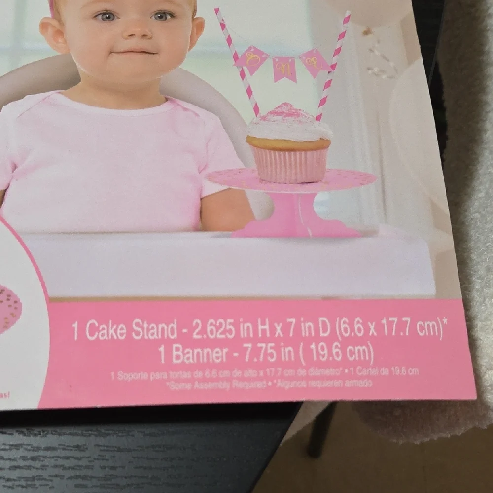 Amscan Pink Mini Cake Stand with Pennant Banner and Striped Straws